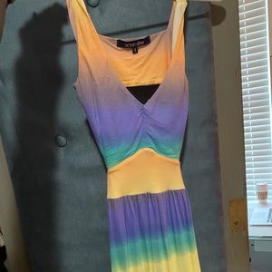 Super cute stripped dress!